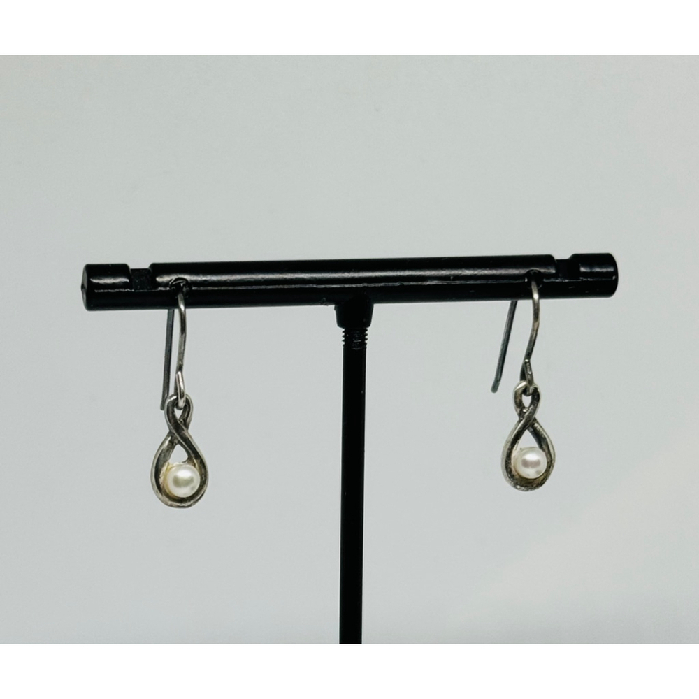 Designer Kit Heath Infinity Dangle Pearl Silver Hoop Earrings Vintage